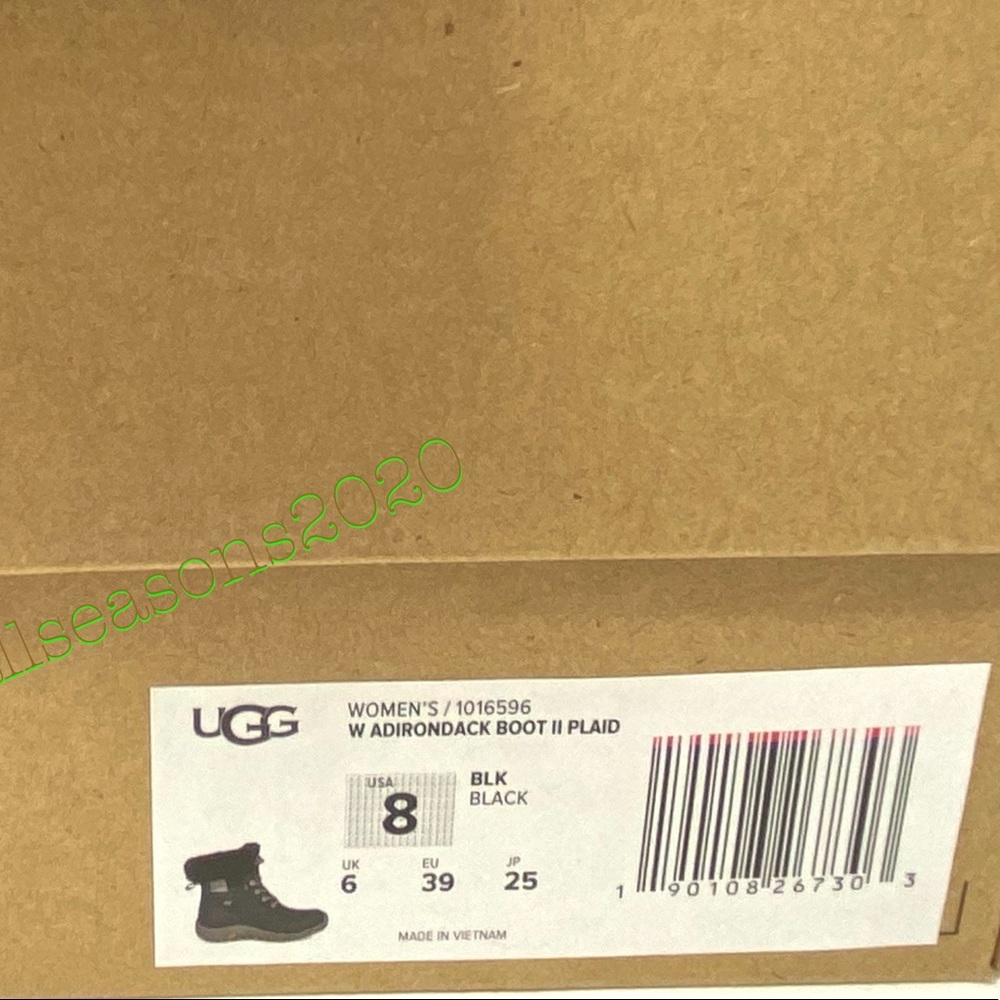 UGG Women’s Boots Adirondack 2 Plaid Black Le Fur - Picture 4 of 12